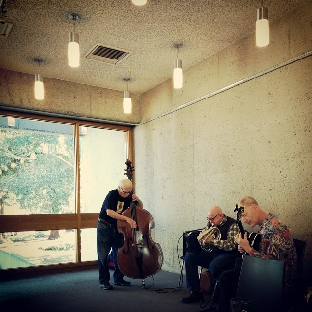 Jazz at the Blue Oak Cafe