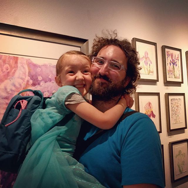 Clover's first art show opening for our friend Kevin Woodson @paintingflowerswithkevin